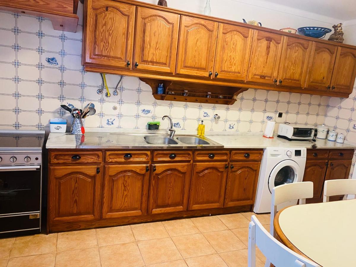 Swordfish Beach House Пеніші Екстер'єр фото