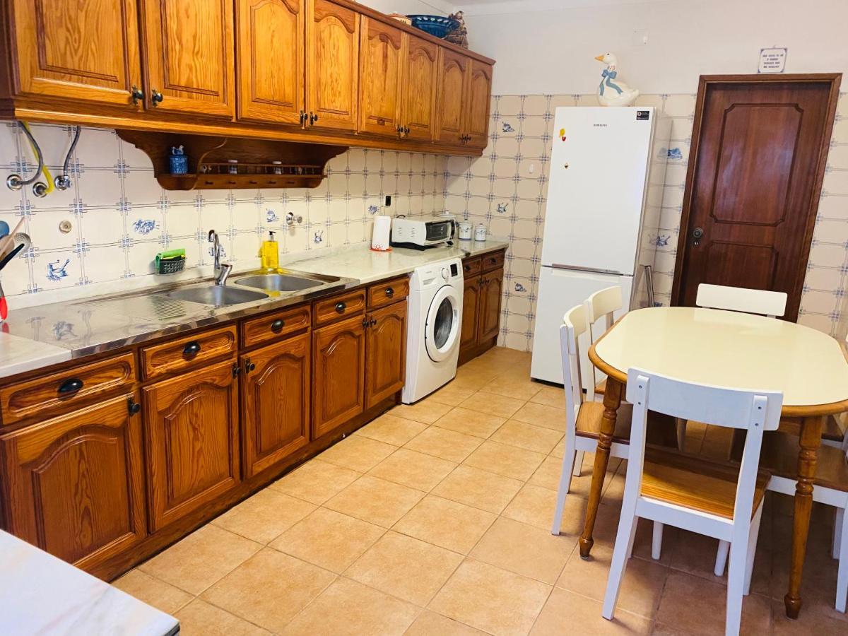 Swordfish Beach House Пеніші Екстер'єр фото