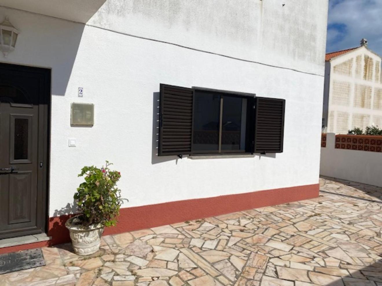 Swordfish Beach House Пеніші Екстер'єр фото